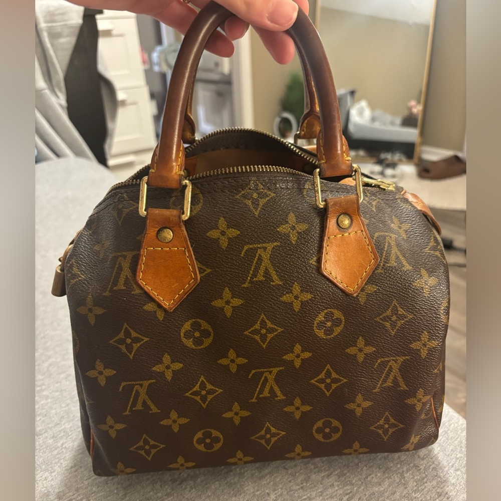 Louis Vuitton Speedy 25 - Picture 3 of 17